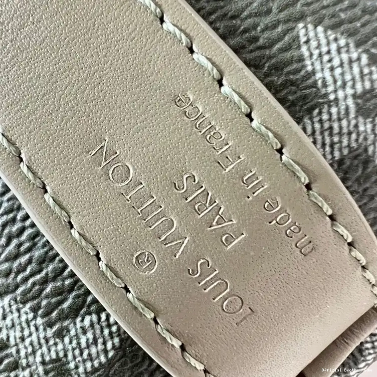 Official Brother Sam Bags 2411YA0213 LV 0822